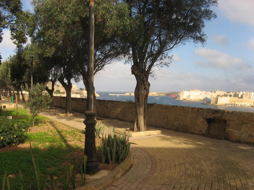 Valletta Gateway Maisonette Lägenhet Exteriör bild